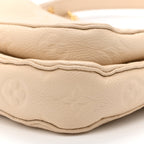 Empreinte Monogram Giant Multi Pochette Accessories  Cream