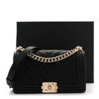Caviar Chevron Quilted Medium Boy Flap Black