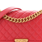 Caviar Quilted Medium Boy Flap Red