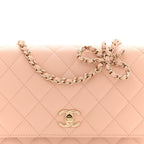 Caviar Quilted CC Turnlock Wallet On Chain WOC Beige