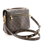 Monogram Pochette Metis