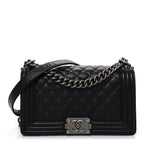 Caviar Quilted Medium Boy Flap Black