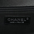 Caviar Quilted New Medium Boy Flap Black
