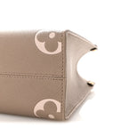 Empreinte Monogram Giant Onthego PM Tourterelle Creme