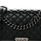 Caviar Quilted Medium Boy Flap Black