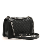 Caviar Quilted Medium Boy Flap Black