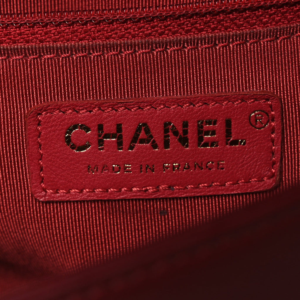 Lambskin Quilted New Medium Boy Flap Red