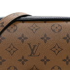 Reverse Monogram Pochette Metis