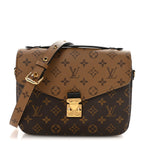 Reverse Monogram Pochette Metis