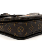 Monogram Pochette Metis