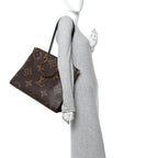 Reverse Monogram Giant Onthego GM