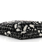 Cashmere Mini Chanel 22 Black White