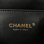 Caviar Quilted Medium Boy Flap Black