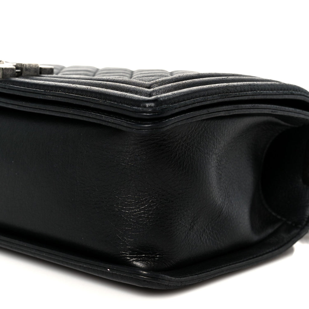Calfskin Quilted Medium Boy Flap Black