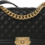 Caviar Quilted Medium Boy Flap Black