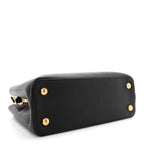 Taurillon Capucines MM Black Fuchsia