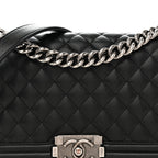 Caviar Quilted Medium Boy Flap Black
