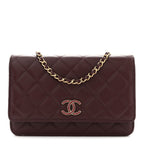 Shiny Caviar Quilted Strass Wallet On Chain WOC Bordeaux